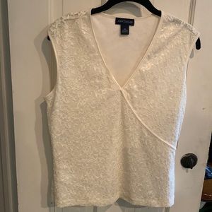 Cream lace sleeveless Ann Taylor M top